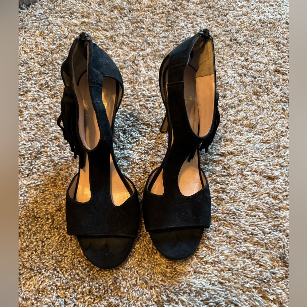 Kate Spade black open toe heel with side zip tassle